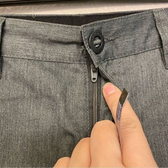 VOLCOM youth mens gray weathered skater surf Frickin Chino Short C0912030 7” -29 - Picture 7 of 12